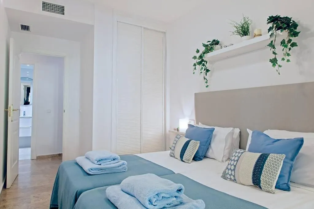 Appartamento Contemporary, Luxury Living In The Best Location Marbella