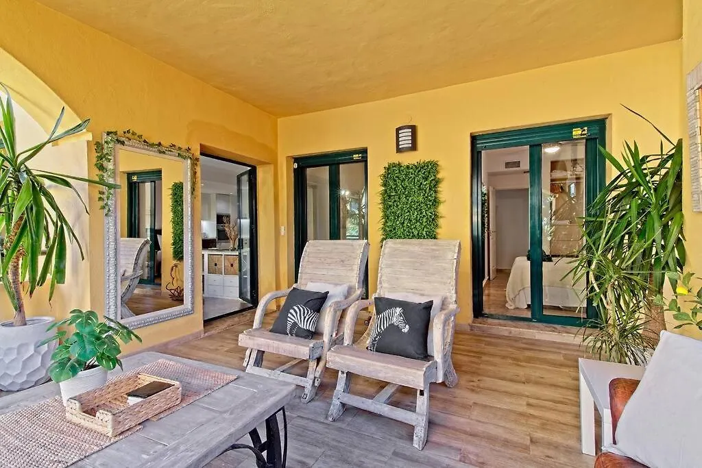 Apartment Contemporary, Luxury Living In The Best Location Marbella