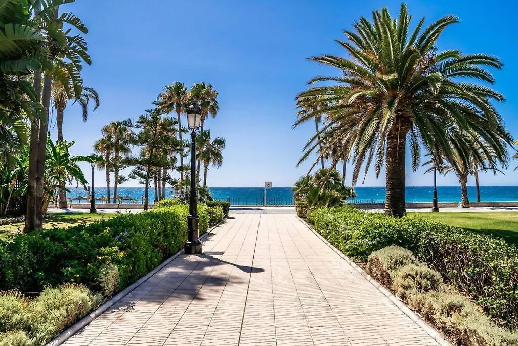 Contemporary, Luxury Living In The Best Location Marbella Appartamento